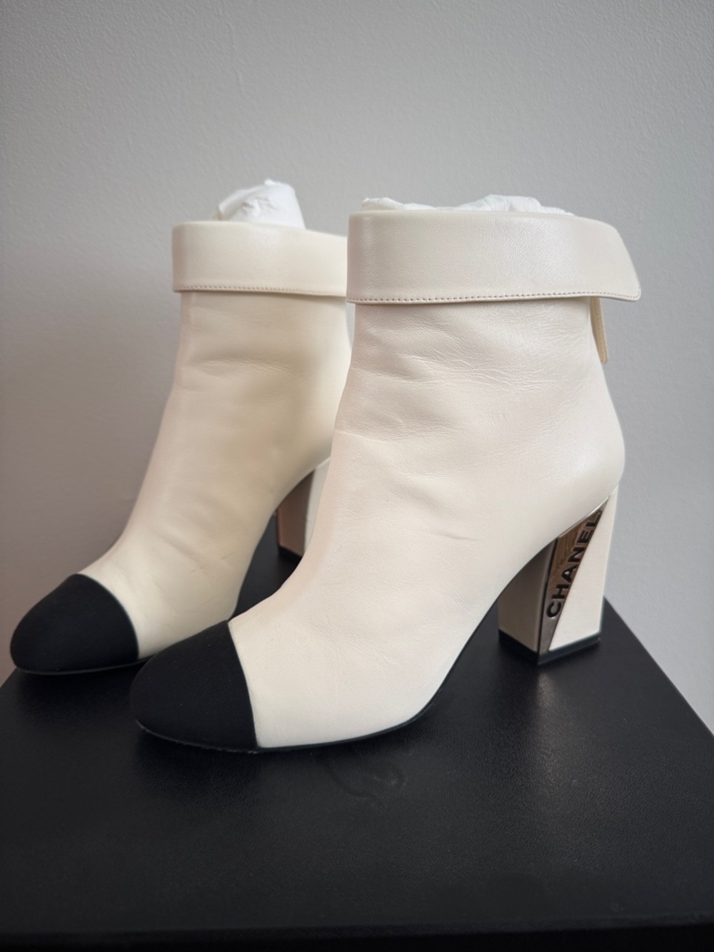 CHANEL White Leather Ankle Boots with Black Cap Toe